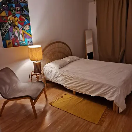 Com Wc Privativa Em Telheiras, Homestay *